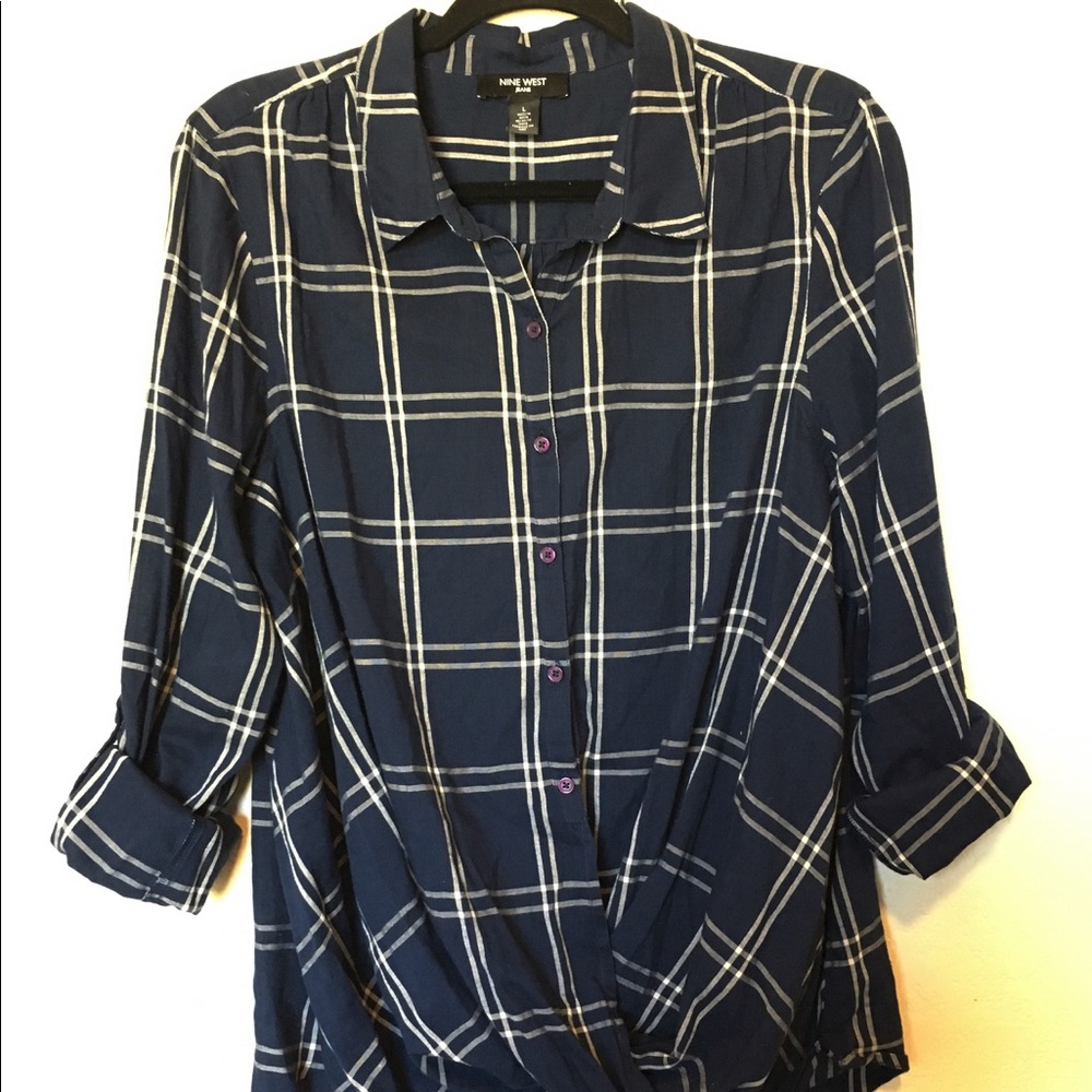 30%OFF Nine West Women’s plaid blouse size large